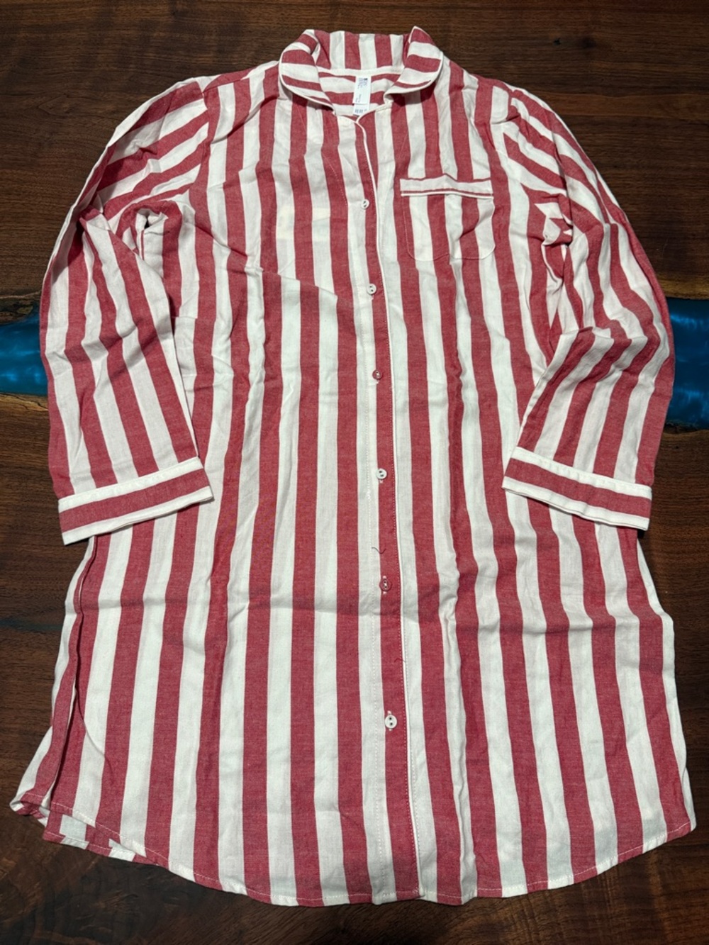 stars above Red & White Striped Button-Front Nightshirt